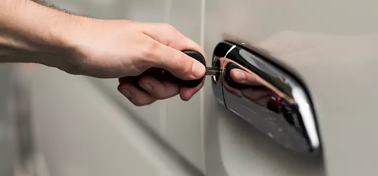 Why Choose Our Auto Locksmith Team in The Acreage, FL?